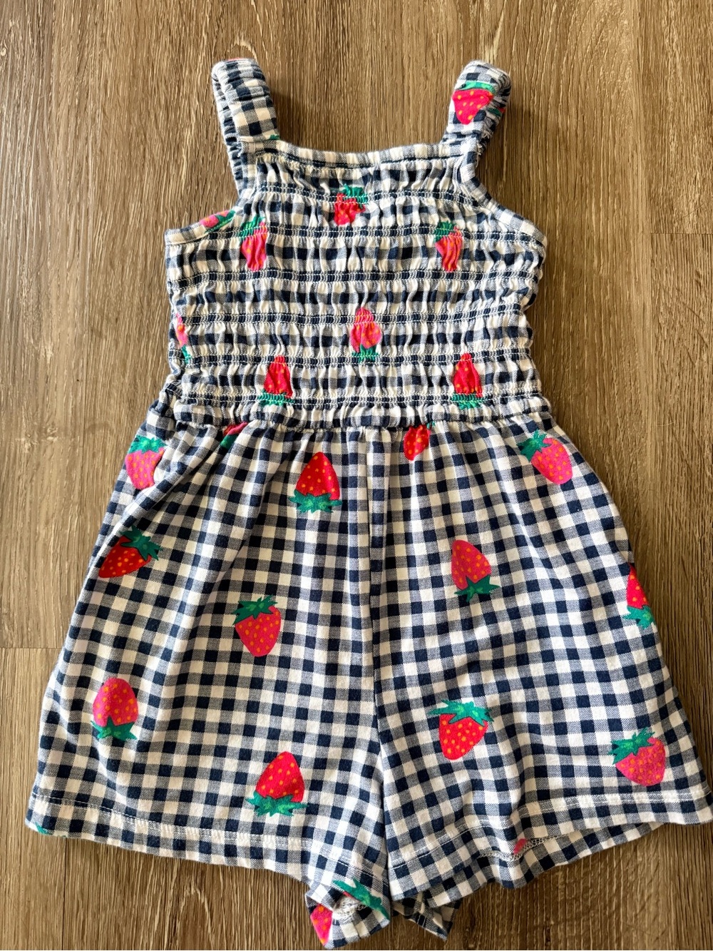 Old Navy Girls Sleeveless Smocked Romper